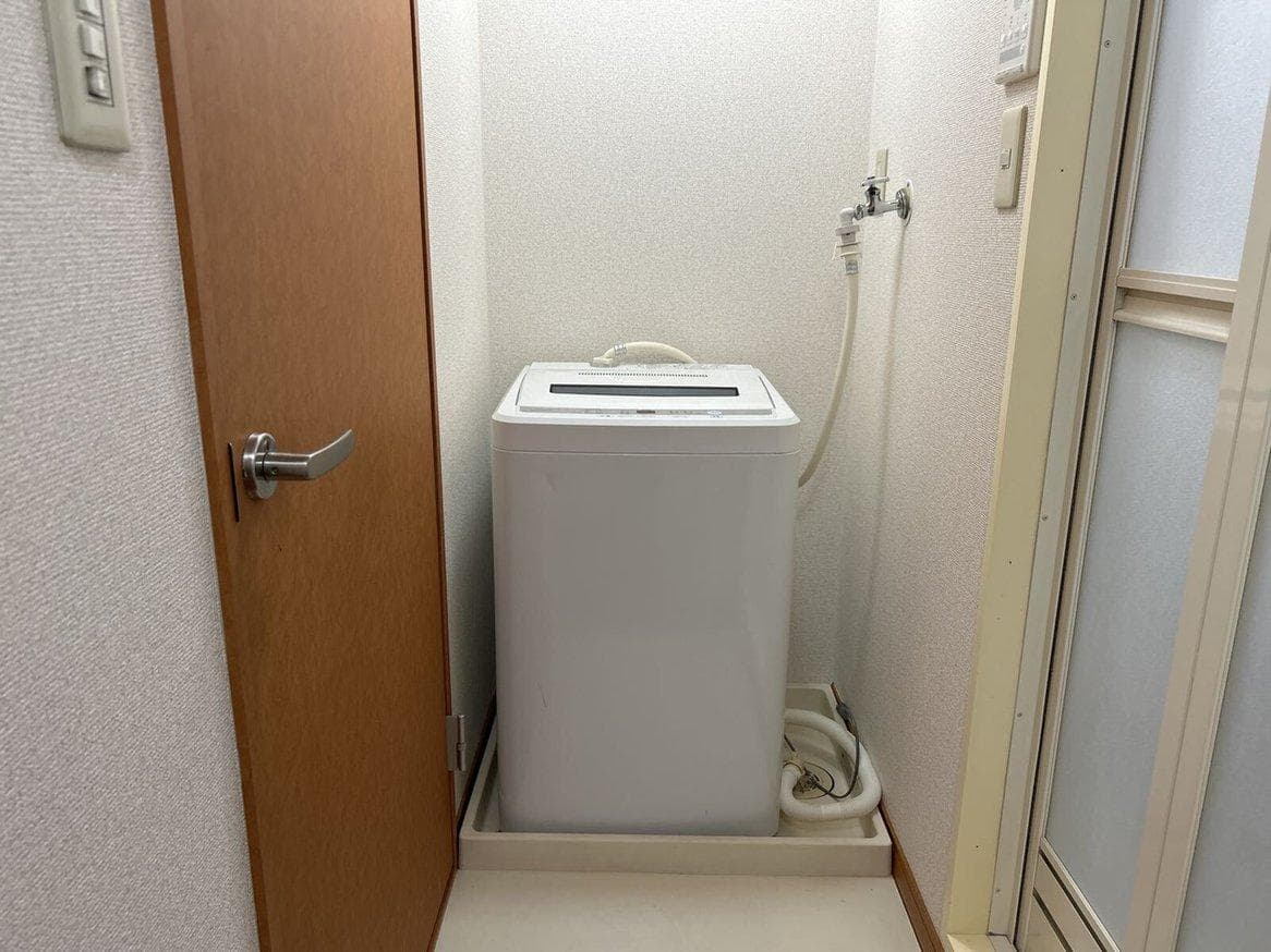 Room image 13