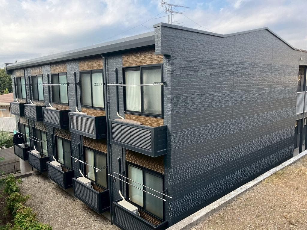 Main exterior of leopalace New Road