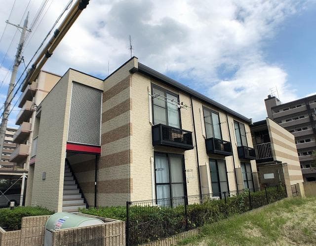 Main exterior of leopalace Cosmo