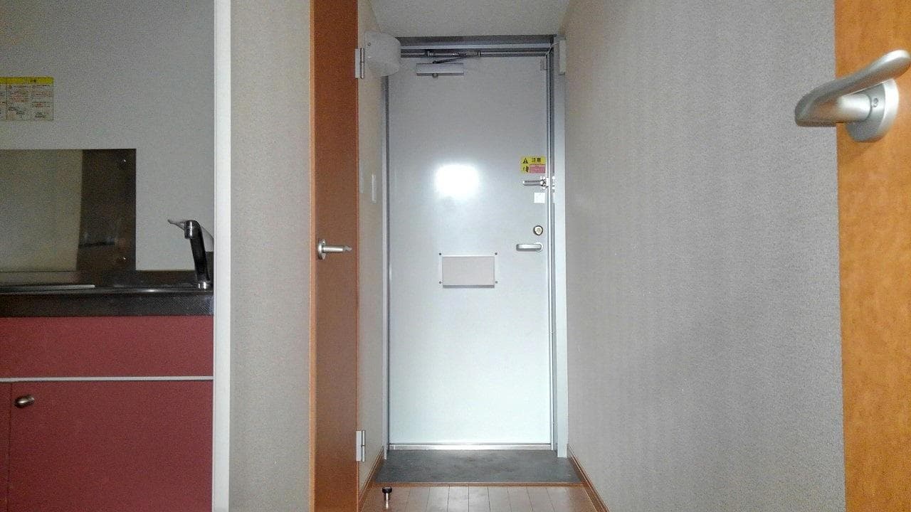 Room image 15