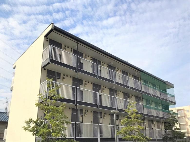 Main exterior of leopalace Osaka