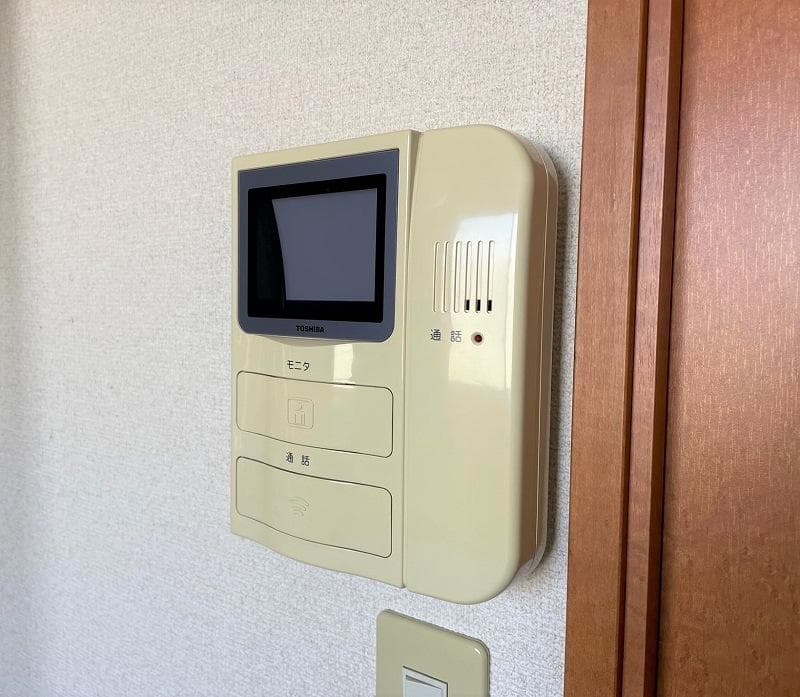 Room image 10