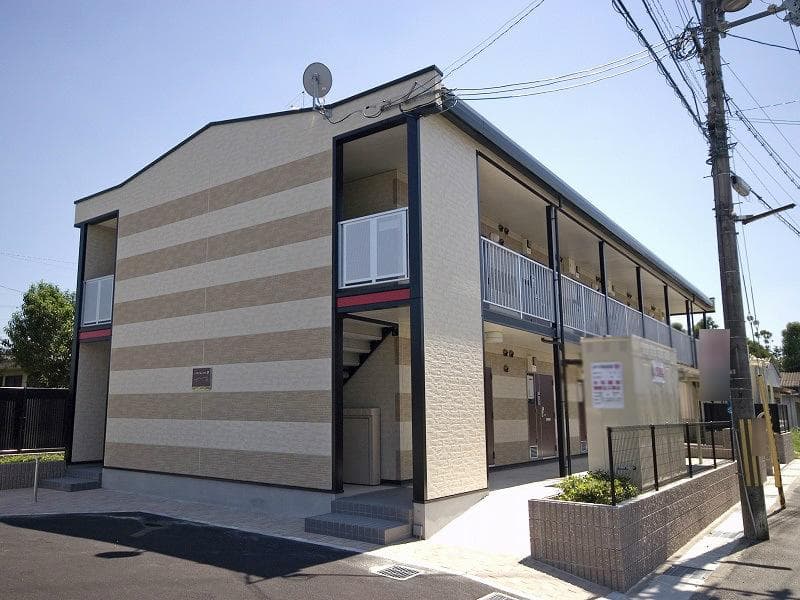 Main exterior of leopalace E&W IMAMURA