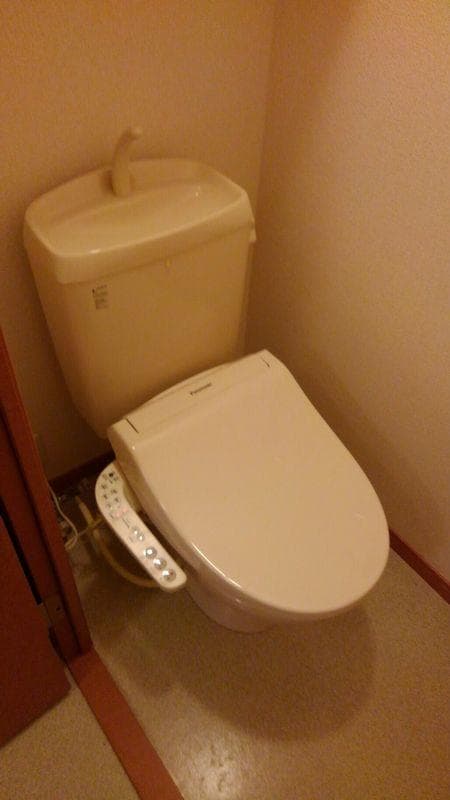 Room image 11