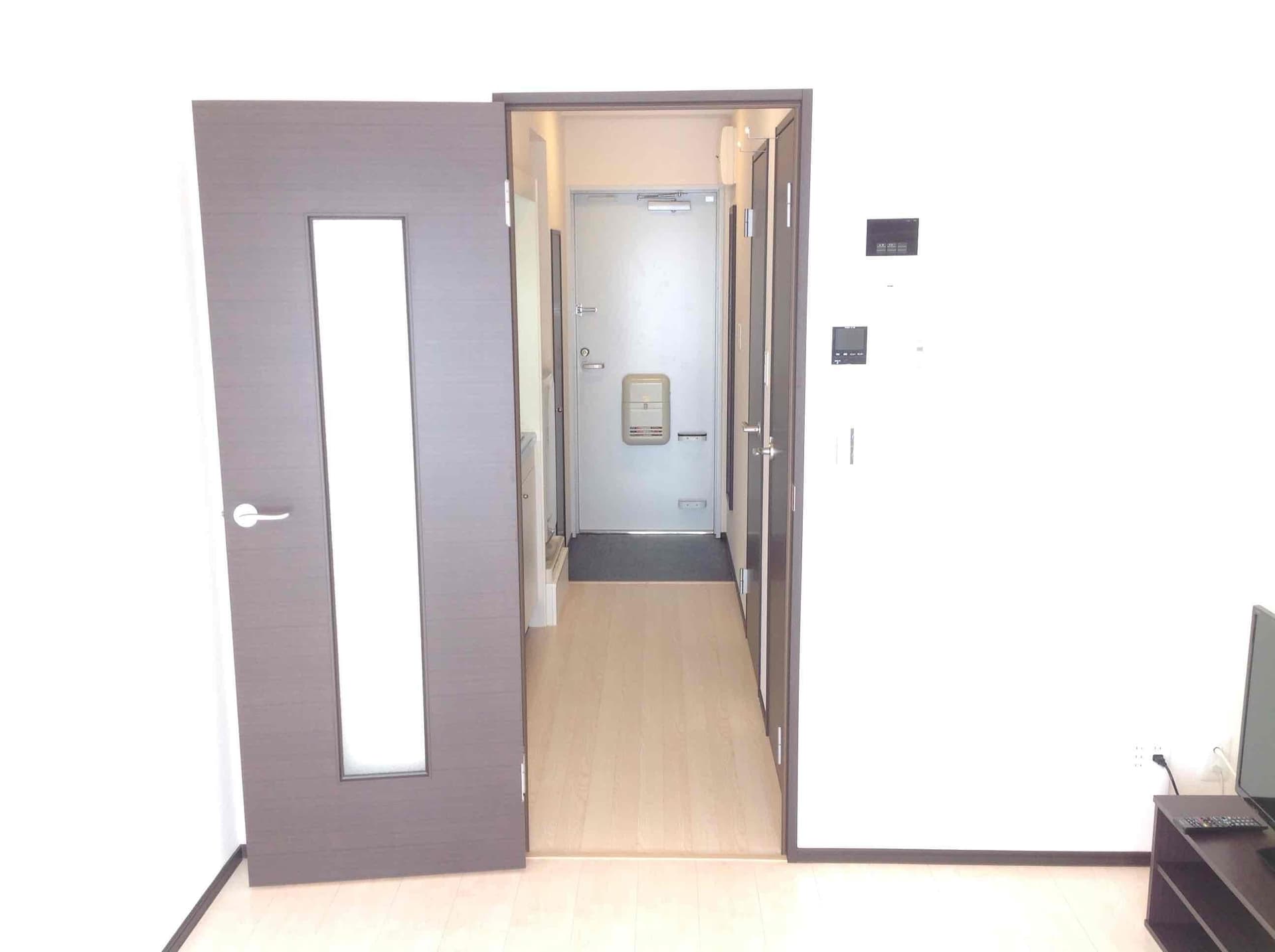 Room image 16