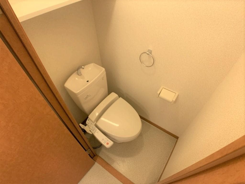 Room image 14