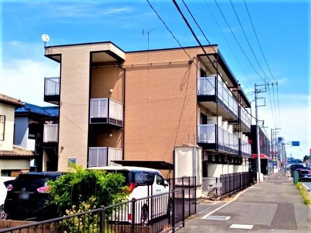 Main exterior of leopalace Kawasemi