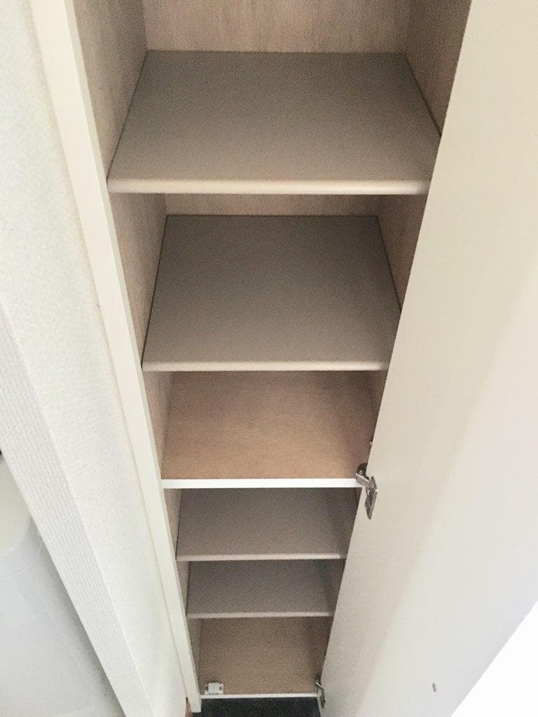 Room image 12