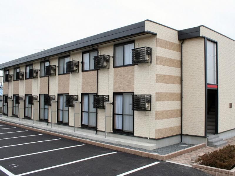 Main exterior of leopalace Hidamari