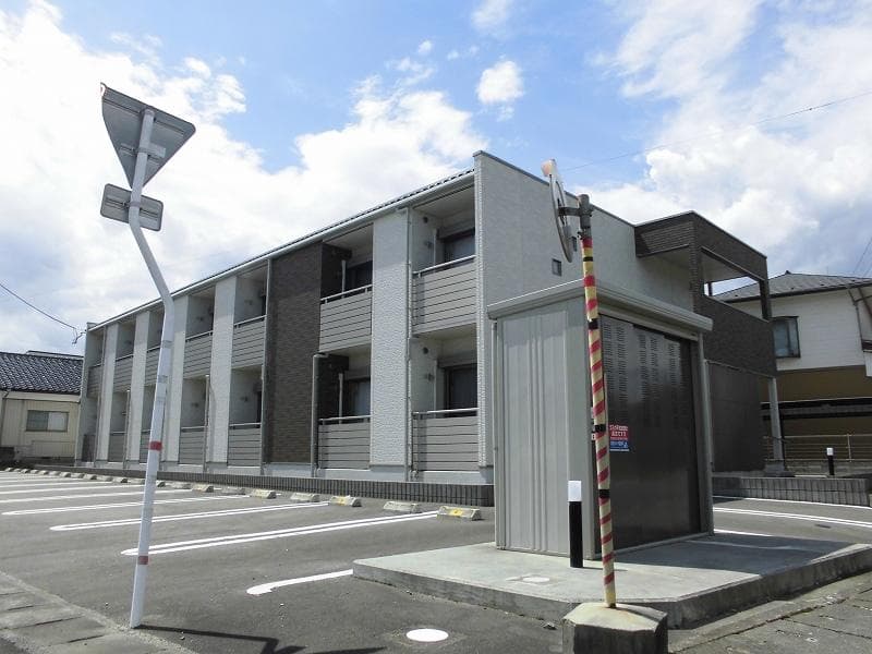 Main exterior of CLEINO Omagari Eleven
