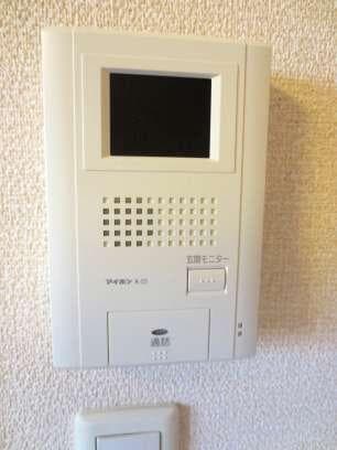 Room image 12
