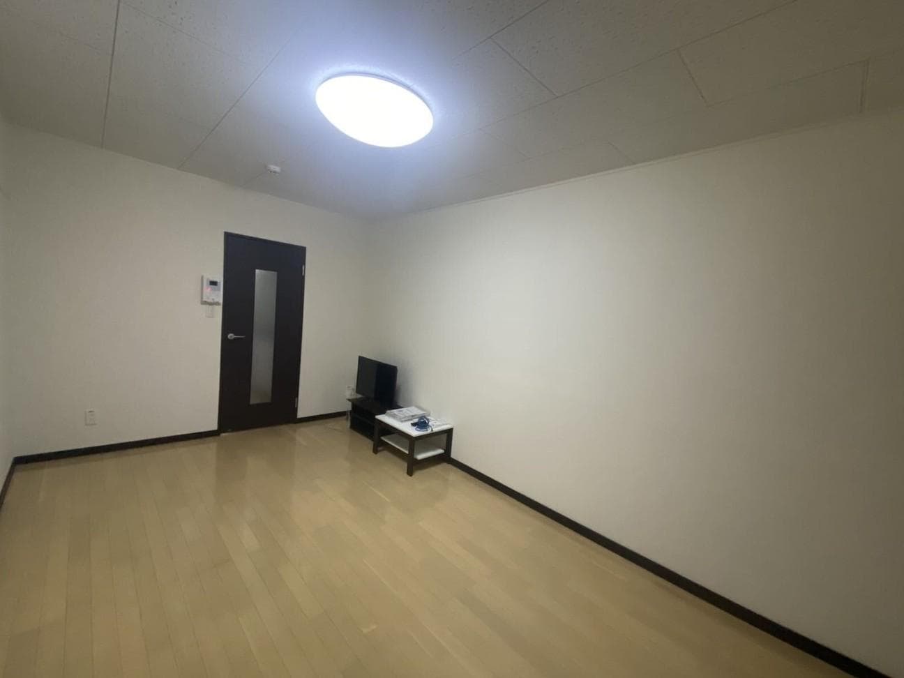 Preview interior of LEONEXT Inaho