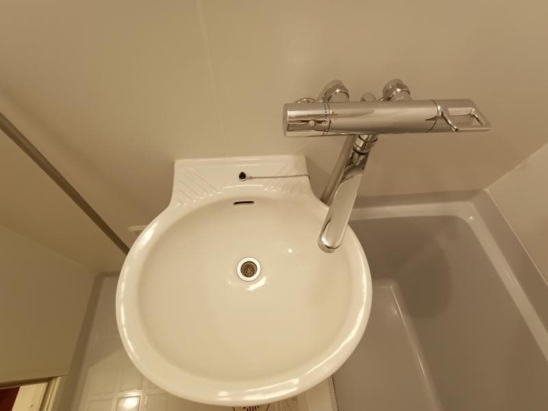 Room image 10