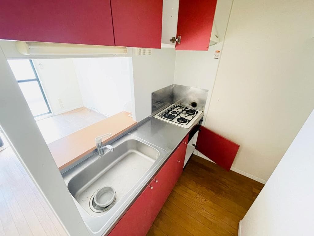 Room image 9