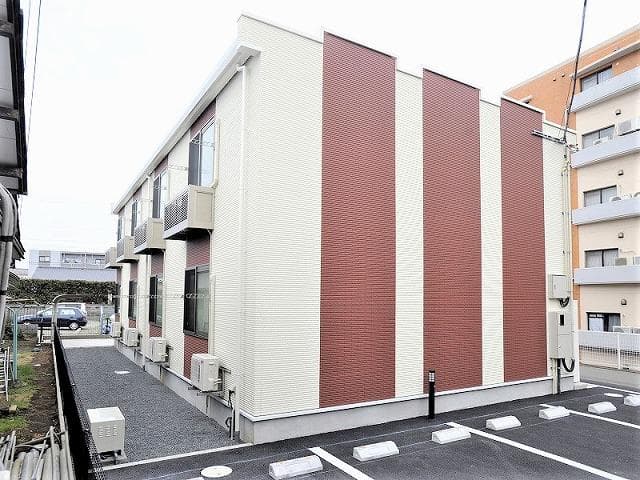 Main exterior of LEONEXT Mineal