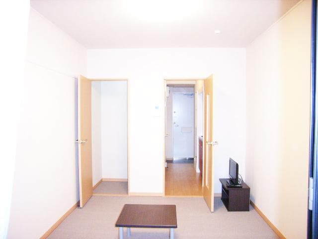 Preview interior of leopalace Kawasemi