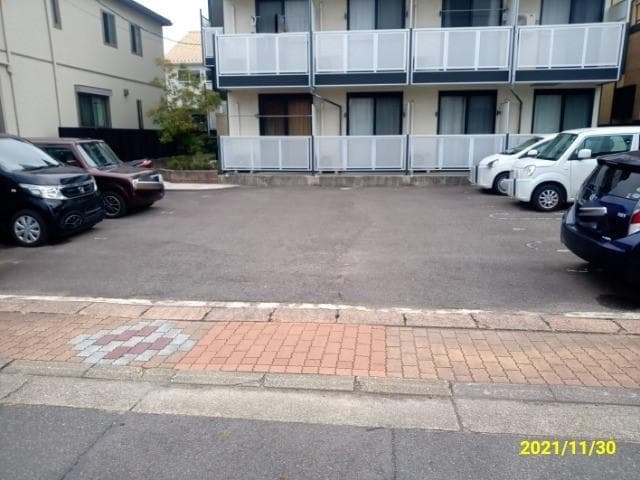 Room image 16