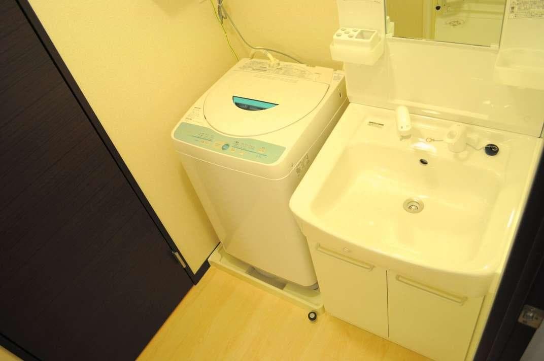 Room image 11