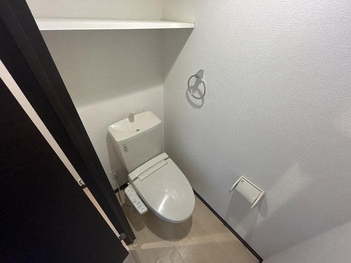 Room image 11