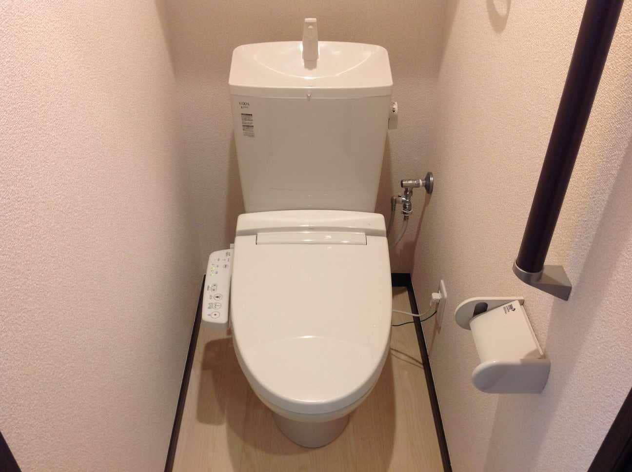 Room image 11