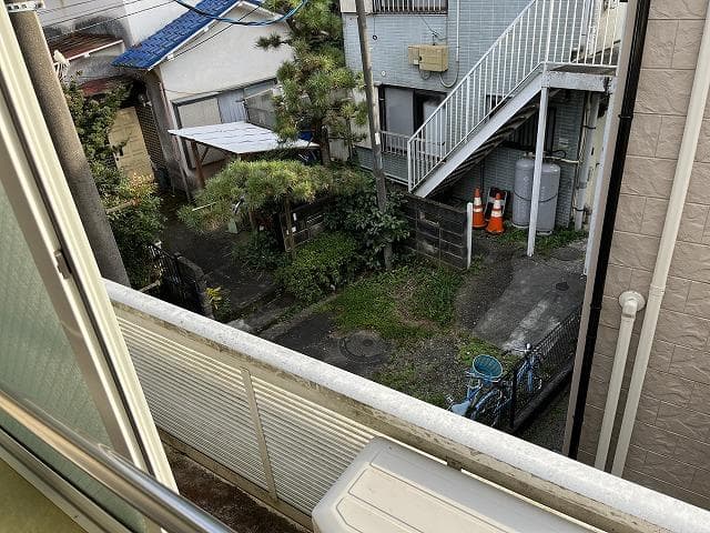 Room image 13