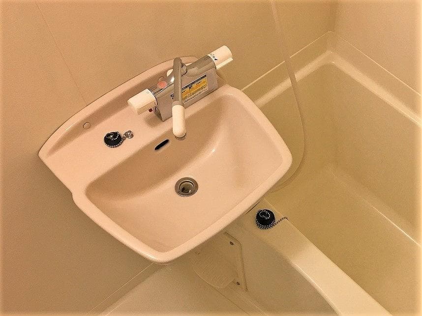 Room image 16