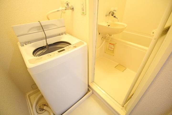 Room image 14