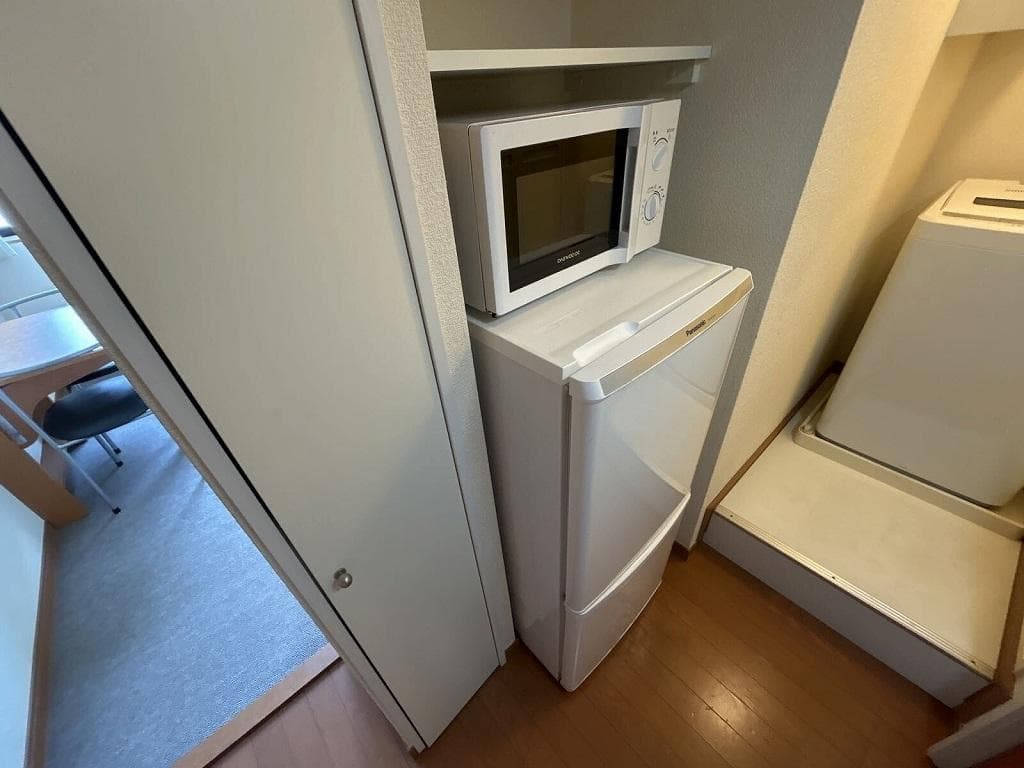 Room image 10