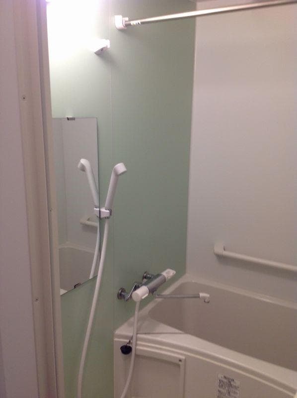 Room image 11