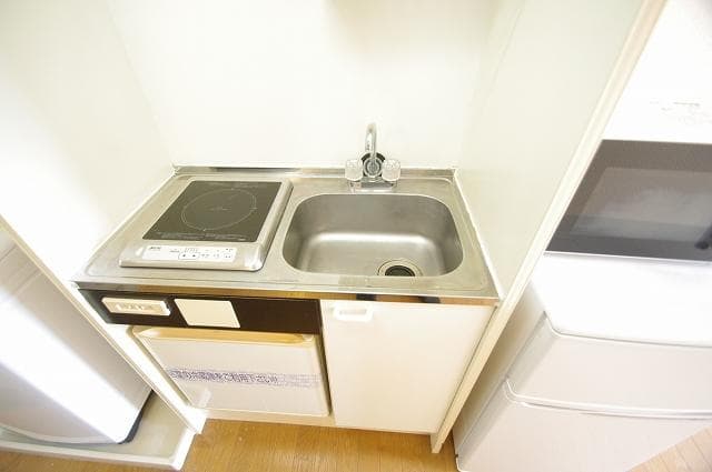 Preview interior of leopalace Izumisano