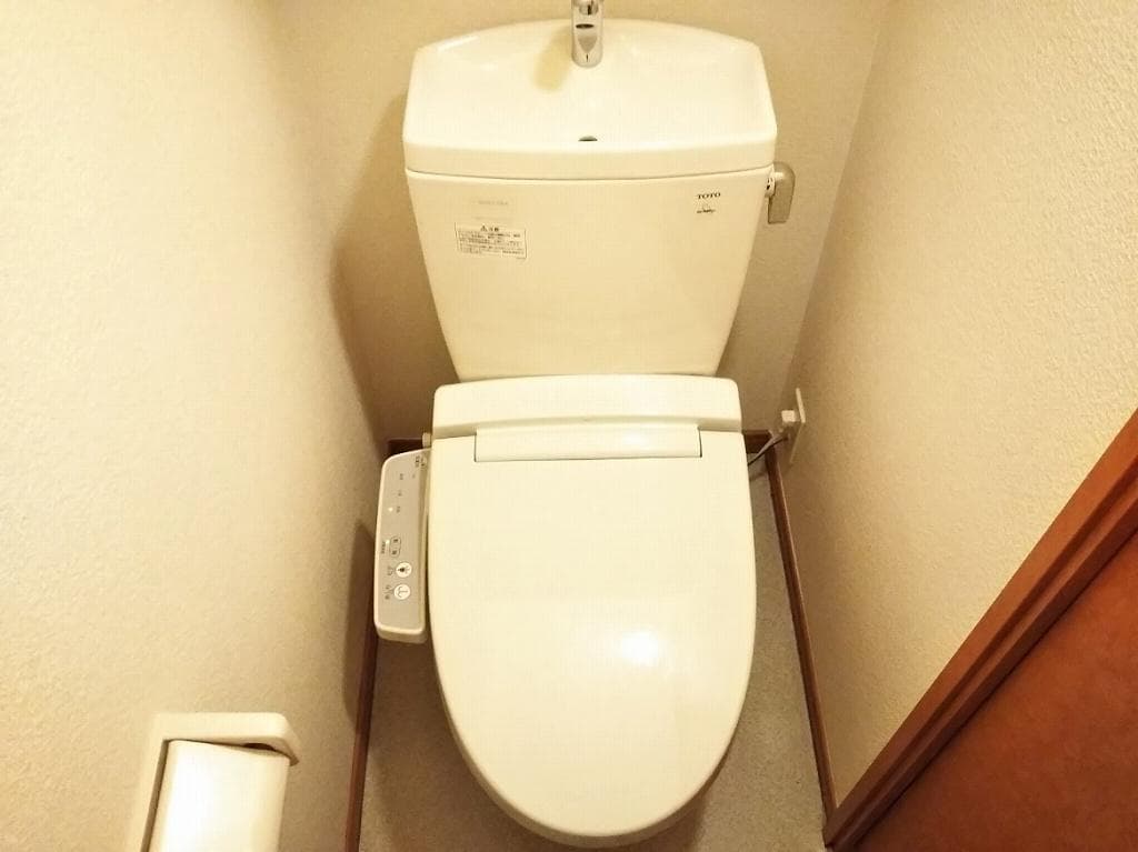 Room image 11