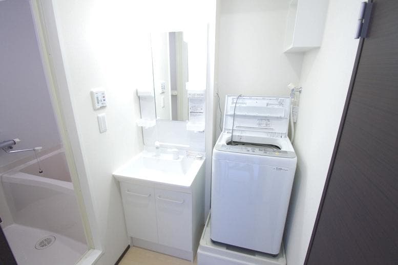 Room image 13