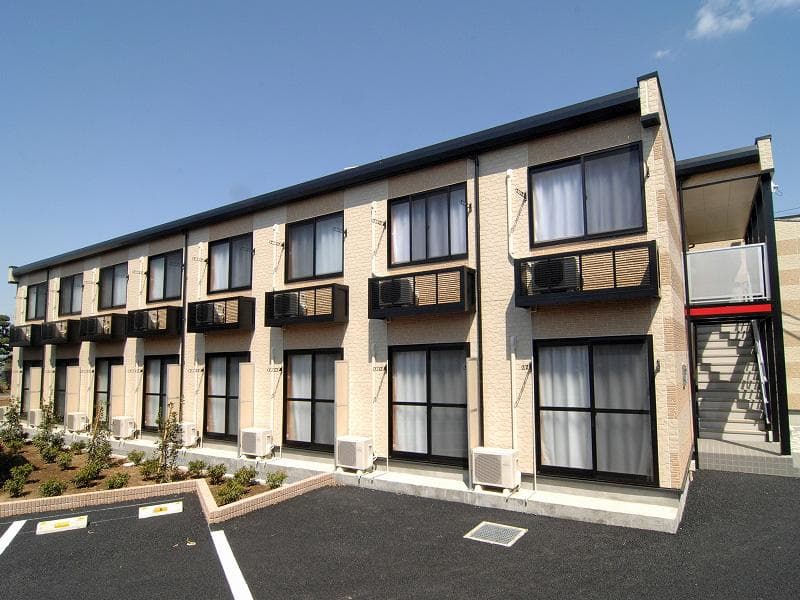 Main exterior of leopalace Nkabatake