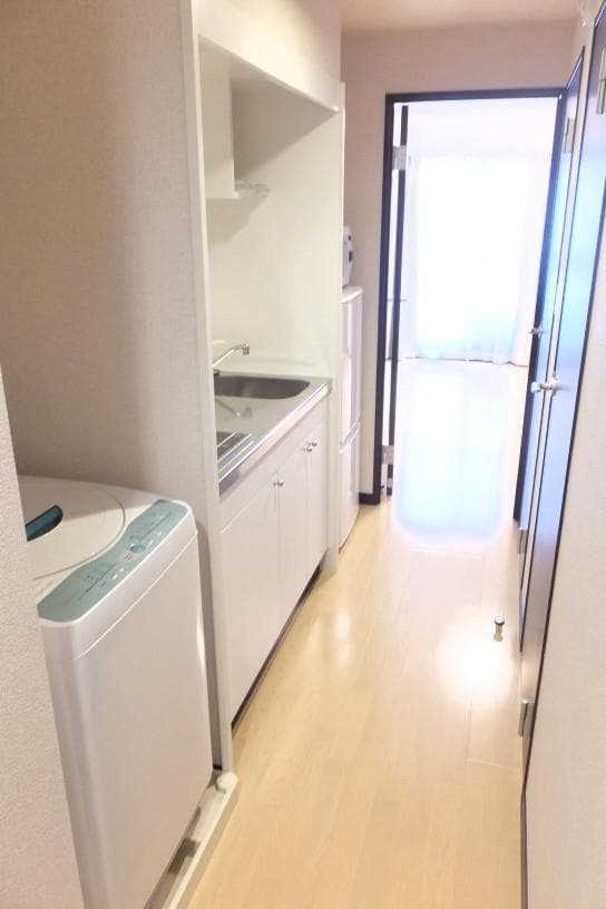 Room image 13