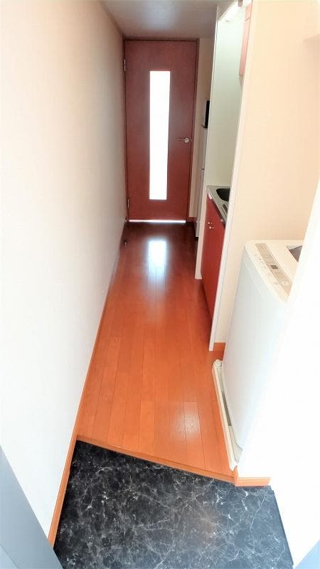 Room image 13