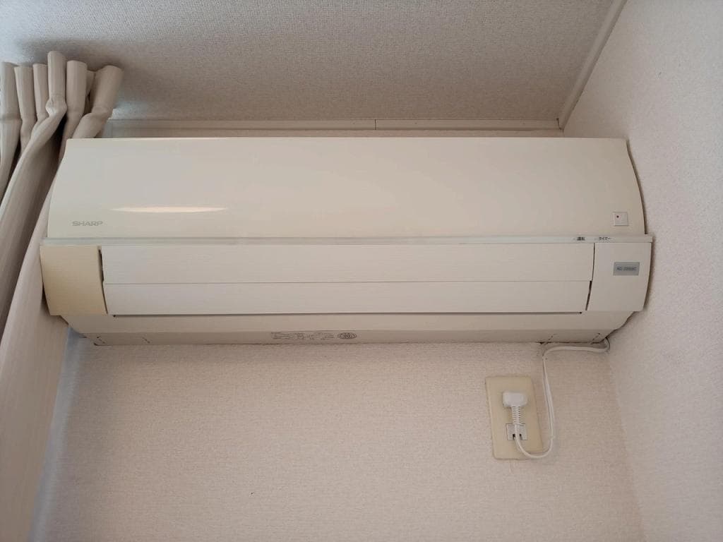 Room image 15