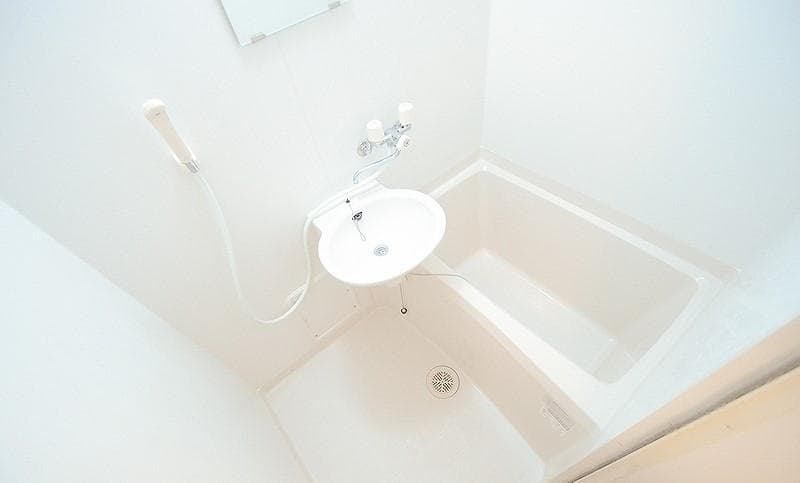 Room image 13