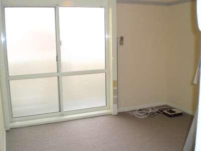 Room image 14