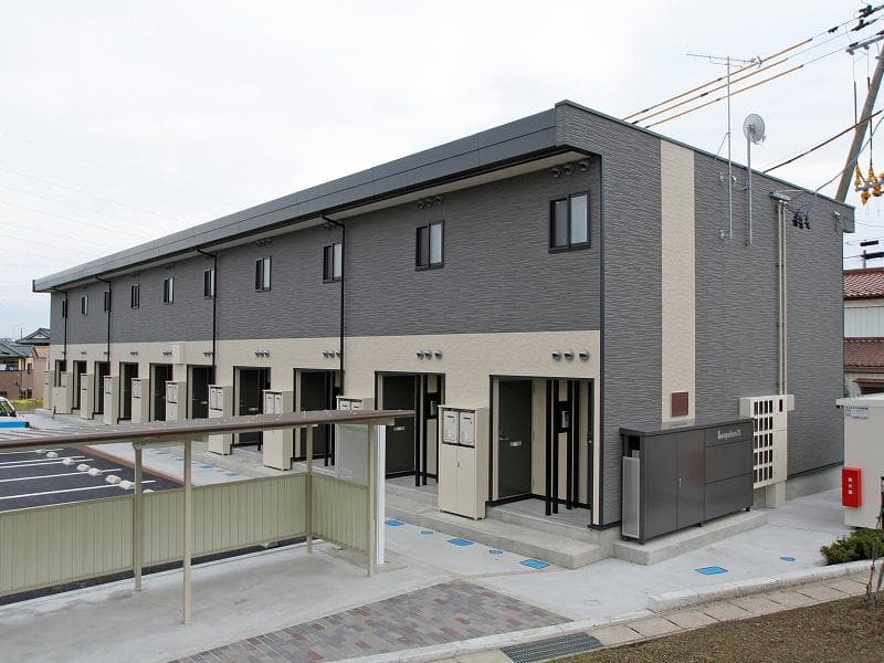 Main exterior of leopalace Kotoyama