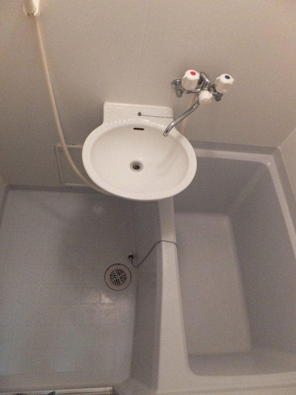 Room image 9