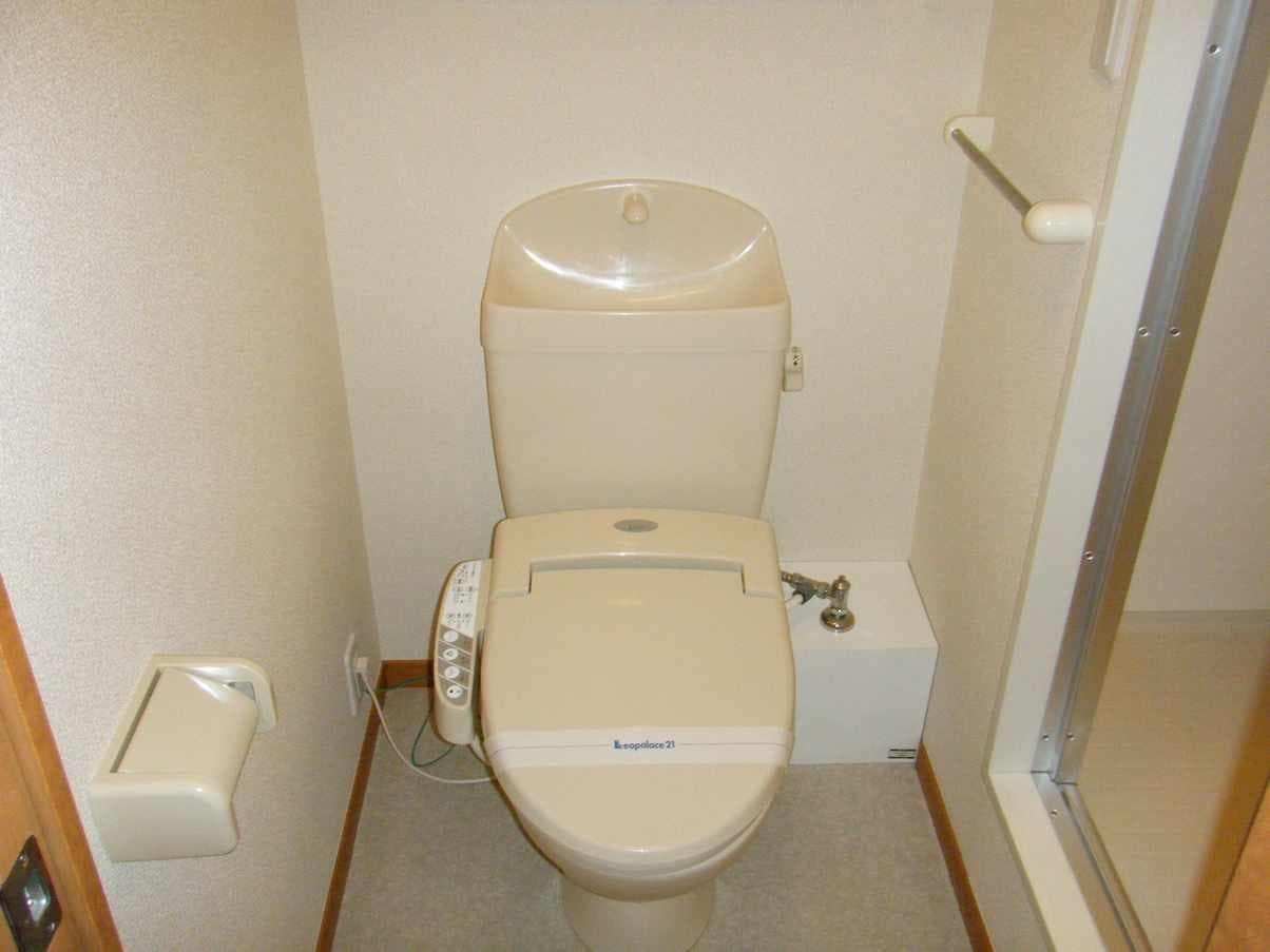 Room image 9