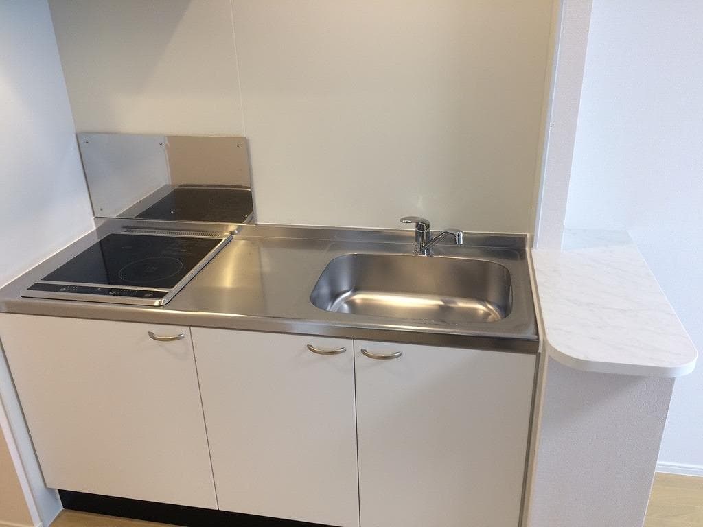 Room image 10