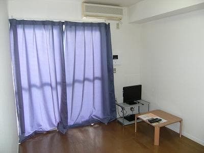 Room image 13