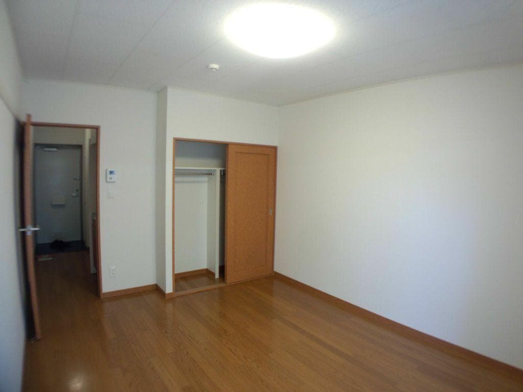 Preview interior of leopalace Shima