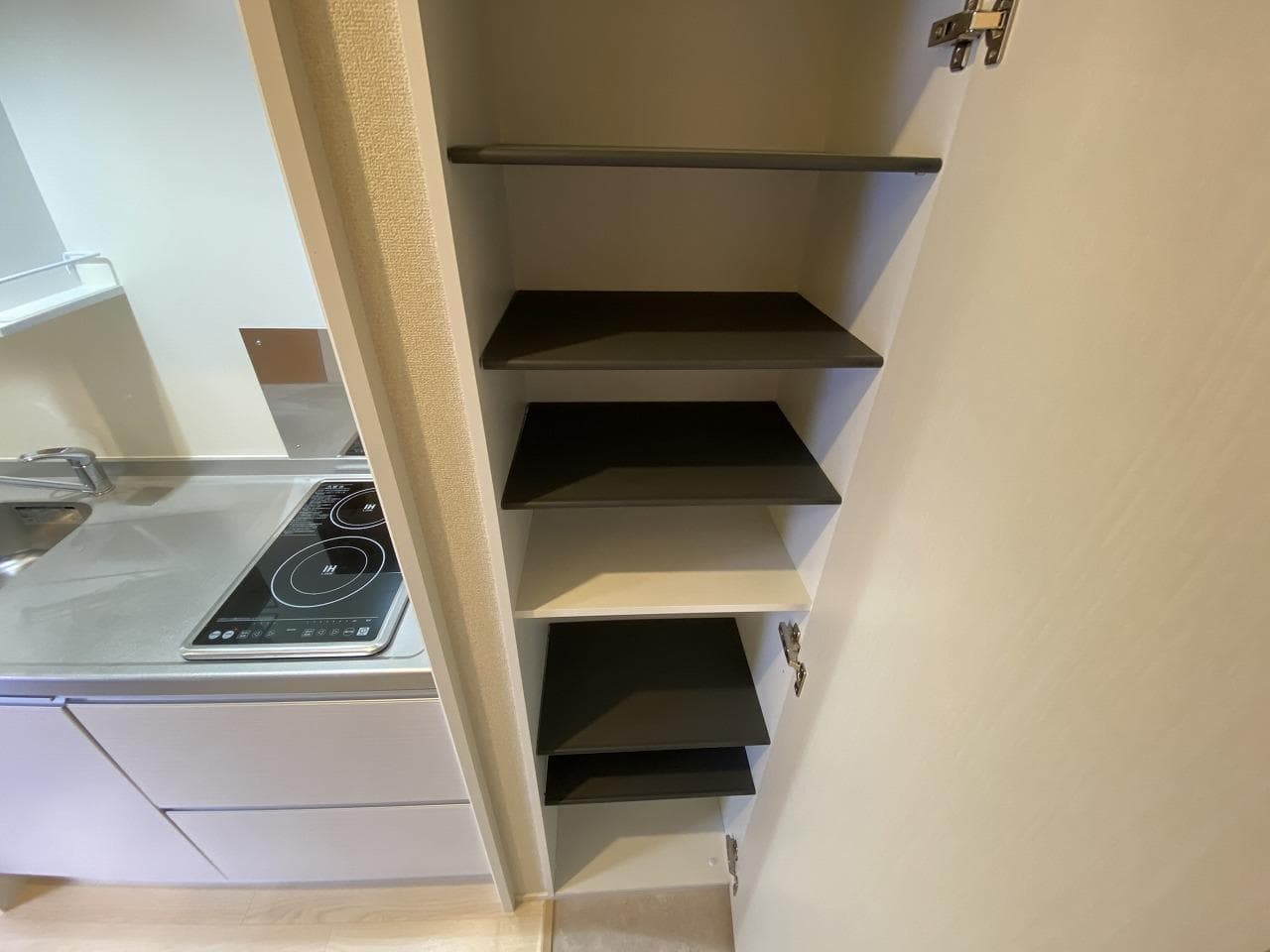 Room image 13
