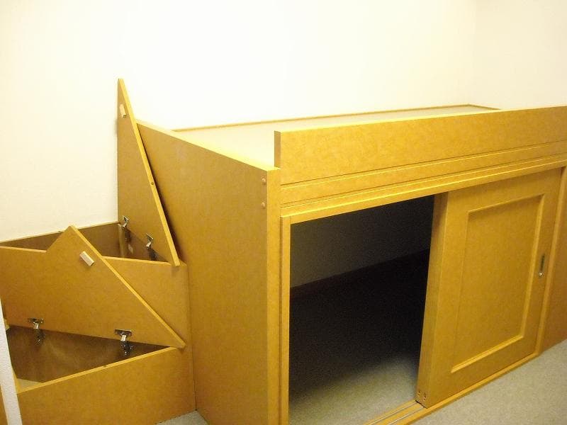 Room image 10