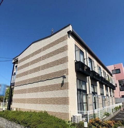 Main exterior of leopalace Yumemochi