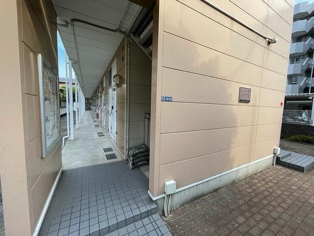 Room image 16