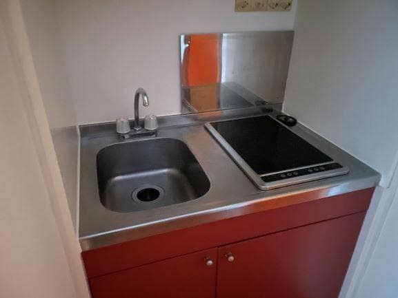 Room image 11