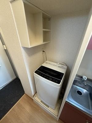 Room image 9